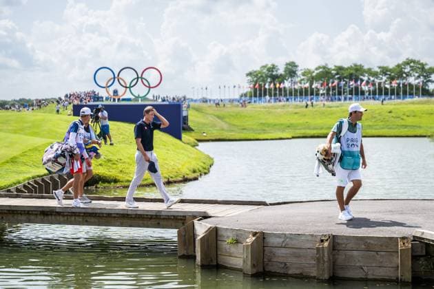 240801 Ludvig Aberg of Sweden after competing in men s individual golf round 1 during day 6 of the Paris 2024 Olympic Games, Olympische Spiele, Olympia, OS on August 1, 2024 in Paris. Photo: Ludvig Thunman BILDBYRAN kod LT LT0653 golf olympic games olympics os ol olympiska spel olympiske leker paris 2024 paris-os paris-ol 6 bbeng sweden sverige Copyright: LUDVIGxTHUNMAN BB240801LT132