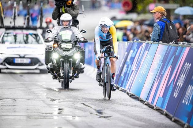 VAN AERT Wout: Olympic Games, Olympische Spiele, Olympia, OS - Paris 2024 VAN AERT Wout ( BEL ) Belgium Querformat - quer - horizontal - Landscape - Event Veranstaltung: Olympic Games-Paris 2024 - Category Kategorie: Cycling - Road cycling, Rad, Radsport, Strasse World Championships - Elite Men - Location Ort: Europe - France - Paris - Start: Paris - Finish: Paris - Pont Alexandre III - Discipline: Individual Time Trail ( ITT ) - Distance: 32,4 km - Date Datum: 27.07.2024 Saturday Day 1 -