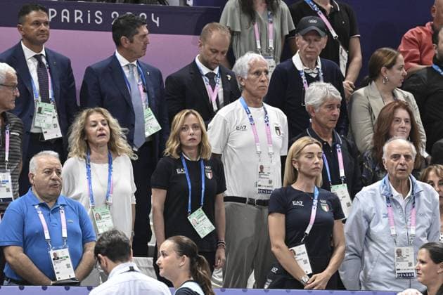 August 1, 2024, Paris, FRANCE: The italian Prime Minister Giorgia Meloni with the President of Coni Giovanni MalagÃ² in the stands of the Arena Sud for the women s volleyball match between Italy and the Netherlands, during the Paris 2024 Olympics Games, 1 August 2024 ANSA Parigi: Meloni a Italia-Olanda di pallavolo femminile  - ZUMAa110 20240801_zaf_a110_070 Copyright: xCiroxFuscox