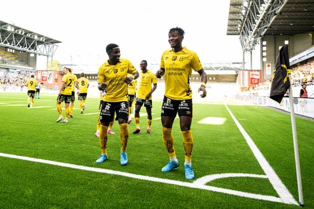 240801 Michael Baidoo and Jalal Abdullai of Elfsborg celebrate after the 1-0 goal during the UEFA Europa League qualification match between Elfsborg and Sheriff Tiraspol on August 1, 2024 in Boras. Photo: Jörgen Jarnberger BILDBYRAN COP 112 JJ0383 fotboll football soccer fotball uefa europa league kval qualifying round qualification elfsborg sheriff tiraspol bbeng celebrate Copyright: JÖRGENxJARNBERGER BB240801JJ086