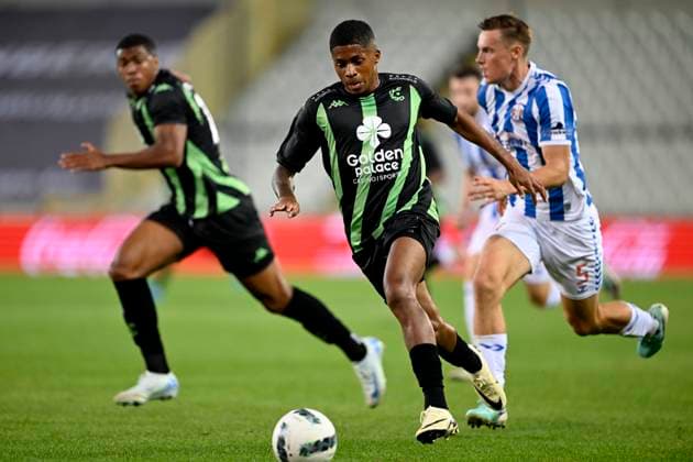 Cercle Brugge v Kilmarnock FC - UEFA Europa League BRUGGE, BELGIUM - AUGUST 01 : Bruninho Goncalves Bruno midfielder of Cercle Brugge is attacking during the UEFA Europa League Second qualifying round, 2nd leg match between Cercle Brugge and Kilmarnock F.C. at the Jan Breydel stadium on August 01, 2024 in Brugge, Belgium, 01 08 2024 Brugge Belgium  Copyright: xNicoxVereeckenx