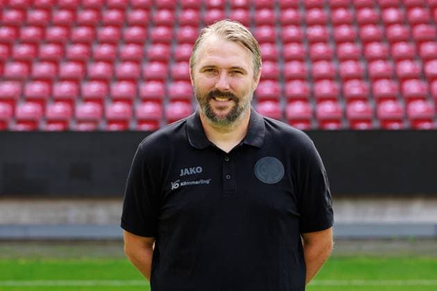 Fussball - 1. Bundesliga - Porträttermin 2024 2025 - 1. FSV Mainz 05 - 28.07.24, Michael Silberbauer (Co-Trainer), 1. FSV Mainz 05, 1. BL; Porträttermin 2024 2025, -