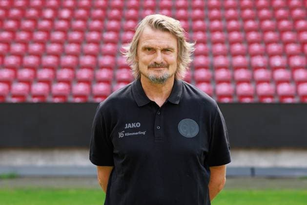 Fussball - 1. Bundesliga - Porträttermin 2024 2025 - 1. FSV Mainz 05 - 28.07.24, Stephan Kuhnert (Torwarttrainer), 1. FSV Mainz 05, 1. BL; Porträttermin 2024 2025, -
