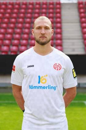Fussball - 1. Bundesliga - Porträttermin 2024 2025 - 1. FSV Mainz 05 - 28.07.24, Robin Zentner, 1. FSV Mainz 05, 1. BL; Porträttermin 2024 2025, -