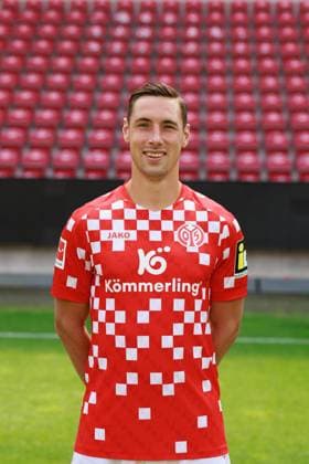 Fussball - 1. Bundesliga - Porträttermin 2024 2025 - 1. FSV Mainz 05 - 28.07.24, Dominik Kohr, 1. FSV Mainz 05, 1. BL; Porträttermin 2024 2025, -