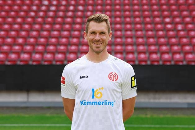Fussball - 1. Bundesliga - Porträttermin 2024 2025 - 1. FSV Mainz 05 - 28.07.24, Daniel Batz, 1. FSV Mainz 05, 1. BL; Porträttermin 2024 2025, -