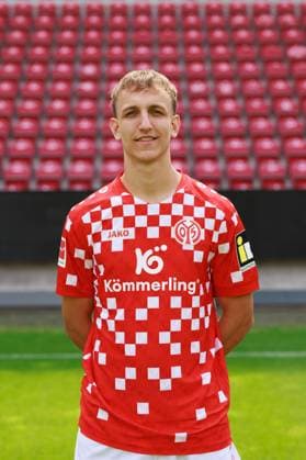 Fussball - 1. Bundesliga - Porträttermin 2024 2025 - 1. FSV Mainz 05 - 28.07.24, Nelson Weiper, 1. FSV Mainz 05, 1. BL; Porträttermin 2024 2025, -
