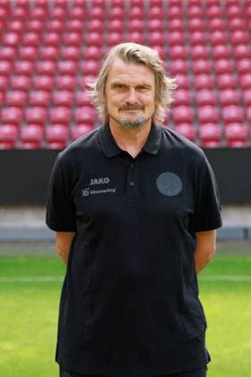 Fussball - 1. Bundesliga - Porträttermin 2024 2025 - 1. FSV Mainz 05 - 28.07.24, Stephan Kuhnert (Torwarttrainer) (Teambetreuer Integration), 1. FSV Mainz 05, 1. BL; Porträttermin 2024 2025, -
