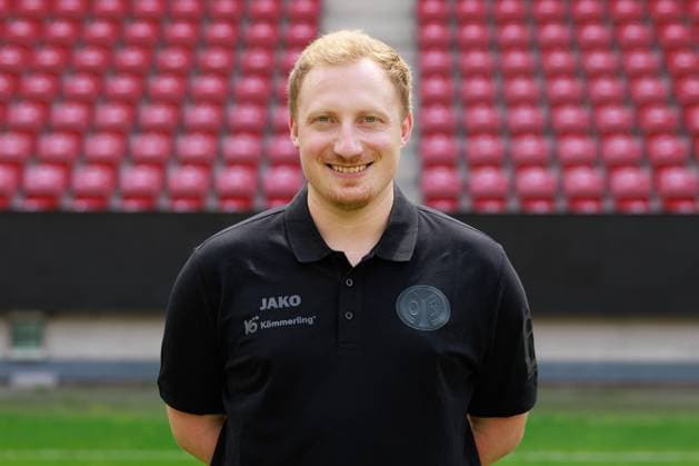 Fussball - 1. Bundesliga - Porträttermin 2024 2025 - 1. FSV Mainz 05 - 28.07.24, Daniel Henkes (Physiotherapeut), 1. FSV Mainz 05, 1. BL; Porträttermin 2024 2025, -