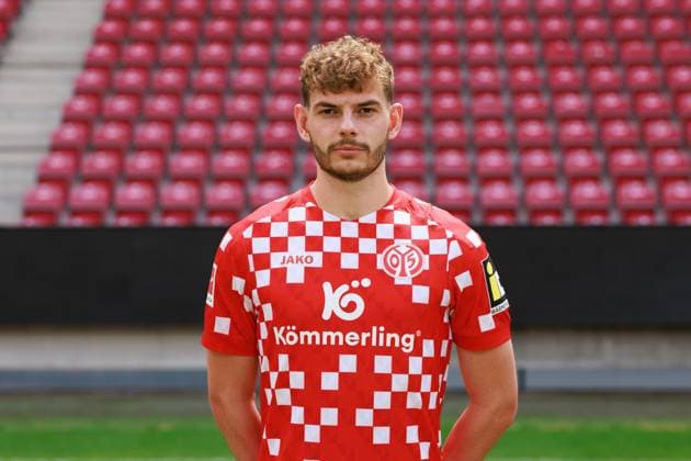 Fussball - 1. Bundesliga - Porträttermin 2024 2025 - 1. FSV Mainz 05 - 28.07.24, Maxim Leitsch, 1. FSV Mainz 05, 1. BL; Porträttermin 2024 2025, -