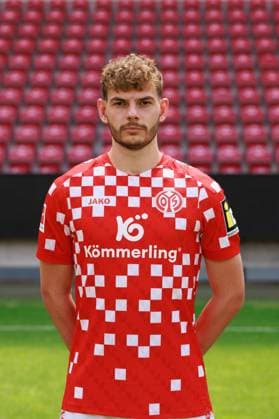 Fussball - 1. Bundesliga - Porträttermin 2024 2025 - 1. FSV Mainz 05 - 28.07.24, Maxim Leitsch, 1. FSV Mainz 05, 1. BL; Porträttermin 2024 2025, -