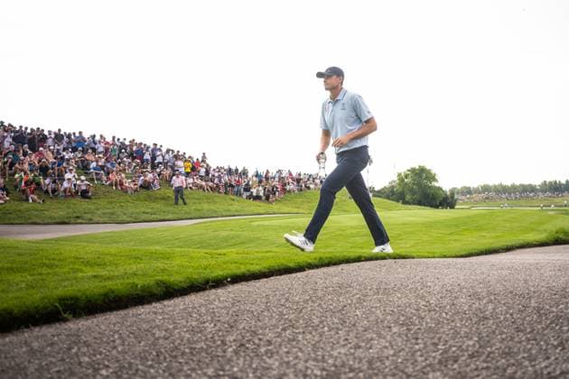 240802 Ludvig Aberg of Sweden competes in men s individual golf round 2 during day 7 of the Paris 2024 Olympic Games, Olympische Spiele, Olympia, OS on August 2, 2024 in Paris. Photo: Ludvig Thunman BILDBYRAN kod LT LT0655 golf olympic games olympics os ol olympiska spel olympiske leker paris 2024 paris-os paris-ol 7 bbeng sweden sverige Copyright: LUDVIGxTHUNMAN BB240802LT061