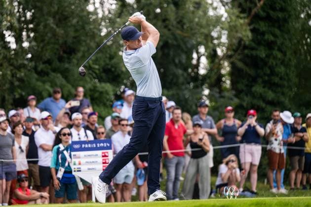 240802 Ludvig Aberg of Sweden competes in men s individual golf round 2 during day 7 of the Paris 2024 Olympic Games, Olympische Spiele, Olympia, OS on August 2, 2024 in Paris. Photo: Ludvig Thunman BILDBYRAN kod LT LT0655 golf olympic games olympics os ol olympiska spel olympiske leker paris 2024 paris-os paris-ol 7 bbeng sweden sverige Copyright: LUDVIGxTHUNMAN BB240802LT071