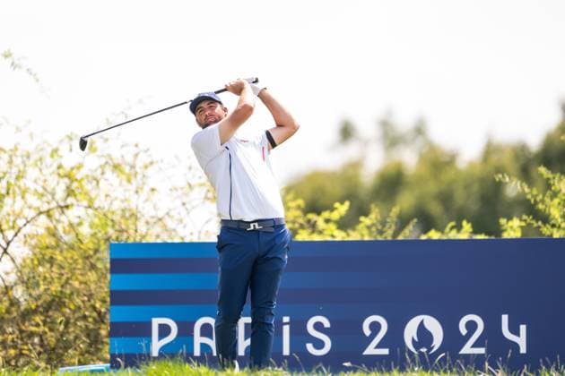240802 Scottie Scheffler of USA competes in men s individual golf round 2 during day 7 of the Paris 2024 Olympic Games, Olympische Spiele, Olympia, OS on August 2, 2024 in Paris. Photo: Ludvig Thunman BILDBYRAN kod LT LT0655 golf olympic games olympics os ol olympiska spel olympiske leker paris 2024 paris-os paris-ol 7 bbeng usa Copyright: LUDVIGxTHUNMAN BB240802LT079
