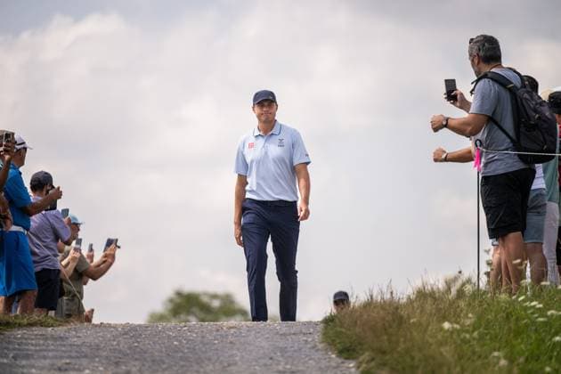 240802 Ludvig Aberg of Sweden competes in men s individual golf round 2 during day 7 of the Paris 2024 Olympic Games, Olympische Spiele, Olympia, OS on August 2, 2024 in Paris. Photo: Ludvig Thunman BILDBYRAN kod LT LT0655 golf olympic games olympics os ol olympiska spel olympiske leker paris 2024 paris-os paris-ol 7 bbeng sweden sverige Copyright: LUDVIGxTHUNMAN BB240802LT081