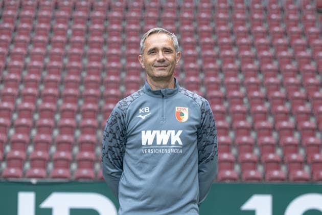 Dr. Karsten Bogner (Mannschaftsarzt); FC Augsburg; 1. BL, Porträttermin 2024 2025