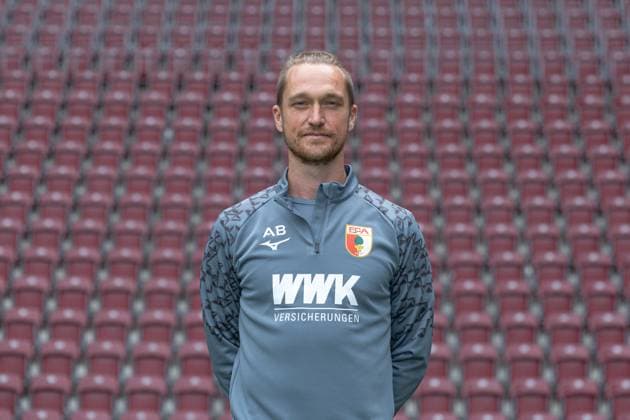 Andreas Bäumler (Reha- und Athletiktrainer); FC Augsburg; 1. BL, Porträttermin 2024 2025