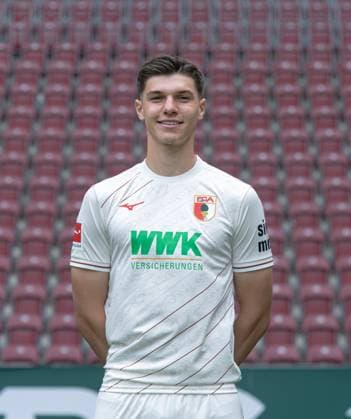 Mert Kömür; FC Augsburg; 1. BL, Porträttermin 2024 2025