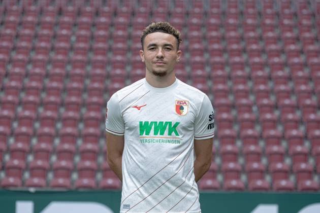 Ruben Vargas; FC Augsburg; 1. BL, Porträttermin 2024 2025