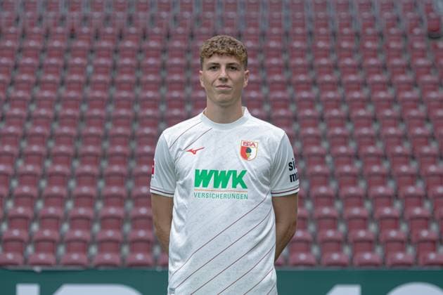 Arne Engels; FC Augsburg; 1. BL, Porträttermin 2024 2025