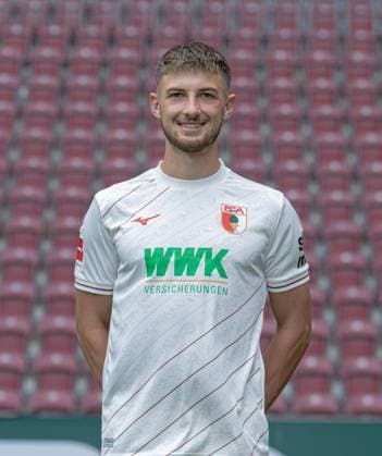 Lukas Petkov; FC Augsburg; 1. BL, Porträttermin 2024 2025