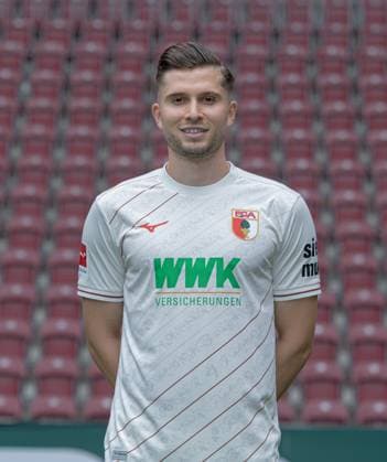 Elvis Rexhbecaj; FC Augsburg; 1. BL, Porträttermin 2024 2025