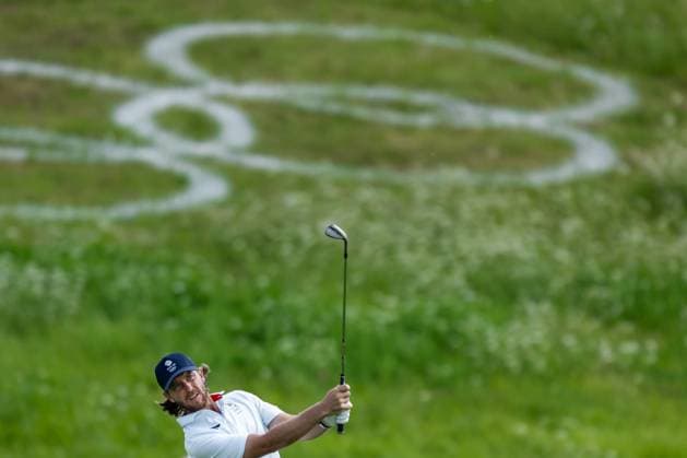 240802 Tommy Fleetwood of Great Britain competes in men s individual golf round 2 during day 7 of the Paris 2024 Olympic Games, Olympische Spiele, Olympia, OS on August 2, 2024 in Paris. Photo: Ludvig Thunman BILDBYRAN kod LT LT0655 golf olympic games olympics os ol olympiska spel olympiske leker paris 2024 paris-os paris-ol 7 bbeng Copyright: LUDVIGxTHUNMAN BB240802LT135