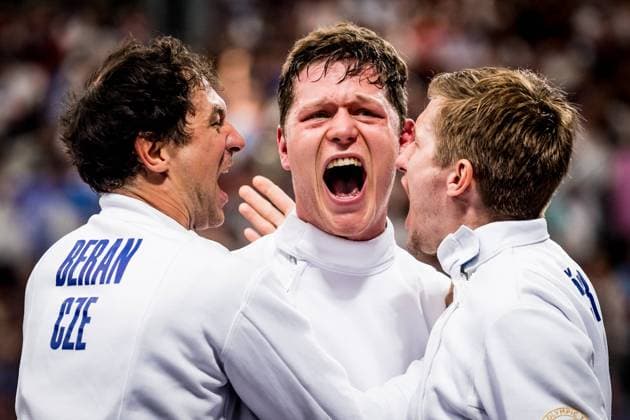 Bilder des Jahres 2024, Sport 08 August Sport Themen der Woche KW31 Highlight Bilder des Tages From left Jiri Beran, Jakub Jurka, Michal Cupr celebrate victory at the Fencing Men s Epee Team Classifications at the Olympic Games, Olympische Spiele, Olympia, OS in Paris, France, August 2, 2024. (CTKxPhoto JaroslavxSvoboda) CTKPhotoP2024080206793  CTKPhotoP2024080206793