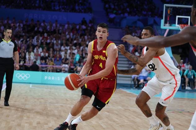 Jaime PRADILLA (Espagne) Mens basketball, Canada vs Spain, Men s preliminary round during the Olympic Games, Olympische Spiele, Olympia, OS Paris 2024 - photo Laurent Sanson DDPI Panoramic JO 2024 : BASKET BALL - Canada vs Espagne - Jeux Olympiques 2024 - Paris2024 - Lille - 02 08 2024 DPPI Panoramic 