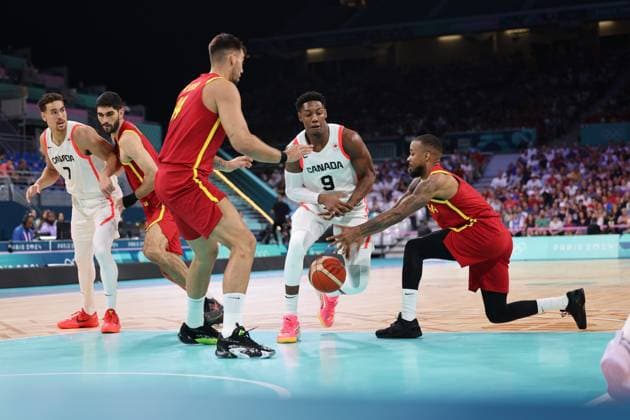 JO 2024 - Basket ball - Hommes - CANADA VS ESPAGNE JEUX OLYMPIQUES PARIS 2024 PHOTOPQR VOIX DU NORD 1 ; 02 08 2024 ; JO 2024 - Basket ball - Hommes - CANADA VS ESPAGNE .Photo Alexis Christiaen (Pib) - La Voix du Nord - The Paris 2024 Summer Olympic Games, Olympische Spiele, Olympia, OS (Jul 26-Aug 11, 2024).