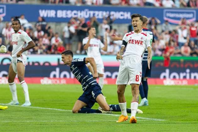 2. Fussball-Bundesliga: 1. FC Köln - Hamburger SV, 02.08.2024 Denis Huseinbasic (1. FC Köln, 8) ärgert sich nach einer vergebenen Chance. 2. Fussball-Bundesliga, 1. FC Köln - Hamburger SV, 1. Spieltag, am 02.08.2024, RheinEnergie-Stadion, Köln DFL regulations prohibit any use of photographs as image sequences and or quasi-video
