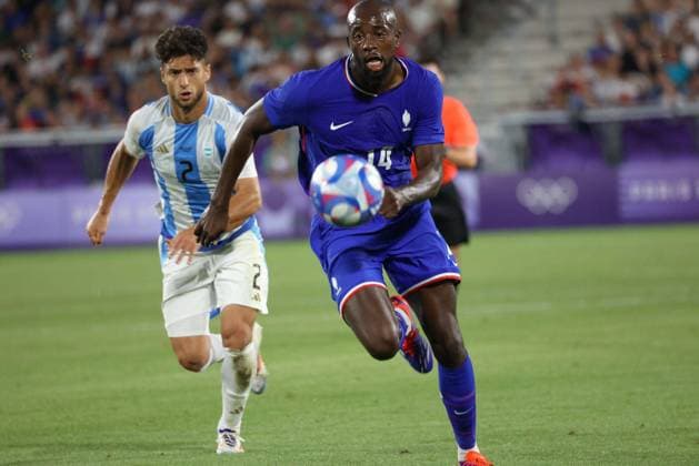JEUX OLYMPIQUES PARIS 2024 FRANCE ARGENTINE PHOTOPQR SUD OUEST Thierry DAVID ; ; 02 08 2024 ; COMMENTAIRES :Bordeaux 2 AoÃ»t 2024. Stade de Bordeaux . JO PARIS 2024 Ã Bordeaux, Un Ã tÃ olympique Ã Bordeaux MÃ tropole. Du 24 juillet au 2 aoÃ»t 2024, la mÃ tropole de Bordeaux accueille des matchs de football des Jeux Olympiques au Stade de Bordeaux. Vendredi 2 aoÃ»t 21h FOOTBALL (tournoi masculin) : Quart de finale FRANCE vs ARGENTINE. Session FBL 47 Mateta..Photo Thierry DAVID. - The Paris 2024 Summer Olympic Games, Olympische Spiele, Olympia, OS (Jul 26-Aug 11, 2024).