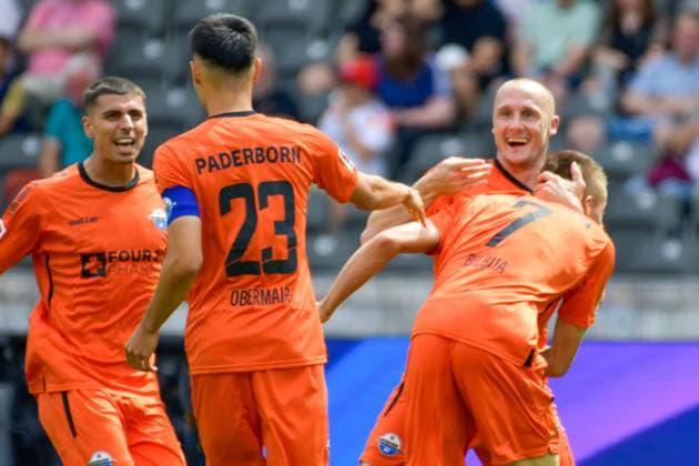 03.08.2024, xlakx, Fussball 2.Bundesliga, Hertha BSC Berlin - SC Paderborn emspor, v.l. Jubel nach dem 0:2 durch Filip Bilbija (SC Paderborn 07),Raphael Obermair (SC Paderborn 07),Sven Michel (SC Paderborn 07) (DFL DFB REGULATIONS PROHIBIT ANY USE OF PHOTOGRAPHS as IMAGE SEQUENCES and or QUASI-VIDEO) Daniel Lakomski JAN Huebner Berlin
