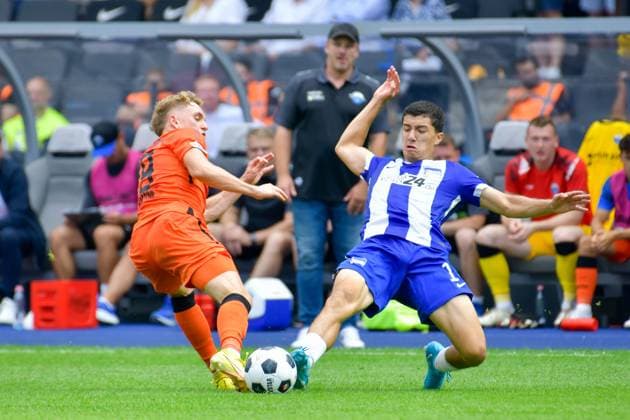 03.08.2024, xlakx, Fussball 2.Bundesliga, Hertha BSC Berlin - SC Paderborn emspor, v.l. Luca Herrmann (SC Paderborn 07),Ibrahim Maza (Hertha BSC),Zweikampf, Duell, Kampf, tackle (DFL DFB REGULATIONS PROHIBIT ANY USE OF PHOTOGRAPHS as IMAGE SEQUENCES and or QUASI-VIDEO) Daniel Lakomski JAN Huebner Berlin
