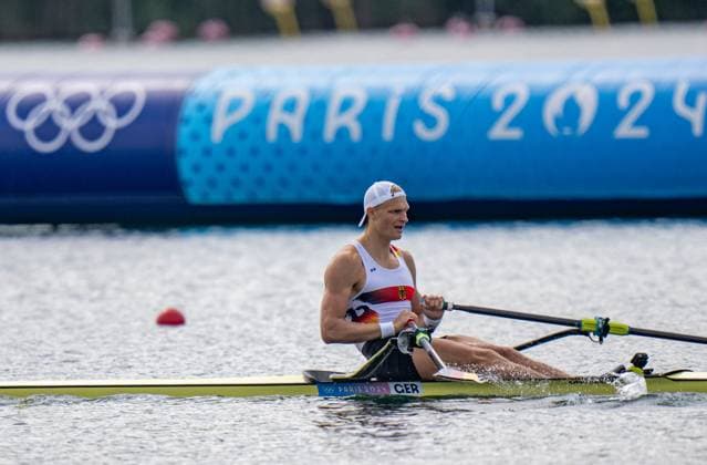 (240803) -- VAIRES-SUR-MARNE, Aug. 3, 2024 -- Oliver Zeidler of Germany competes during the men s single sculls final A of rowing at the Paris 2024 Olympic Games, Olympische Spiele, Olympia, OS in Vaires-sur-Marne, France, on Aug. 3, 2024. ) (PARIS2024) FRANCE-VAIRES-SUR-MARNE-OLY-ROWING SunxFei 
