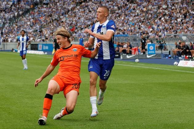 Deutschland, Berlin, Olympiastadion, Fussball, Herren, Saison 2024 2025, 2. Bundesliga (1. Spieltag), Hertha BSC - SC Paderborn, Foto:Felix Götze, SC Paderborn, Palko Dardai (Hertha BSC)