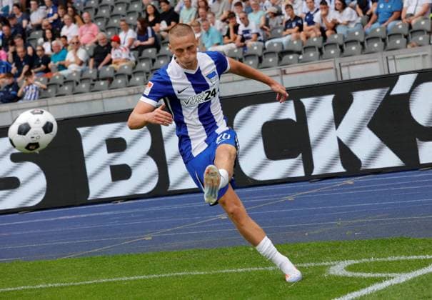 Deutschland, Berlin, Olympiastadion, Fussball, Herren, Saison 2024 2025, 2. Bundesliga (1. Spieltag), Hertha BSC - SC Paderborn, Foto:Palko Dardai (Hertha BSC)