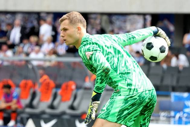 DEU, DFL, 2. FBL, Hertha BSC vs. SC Paderborn 07, 03.08.2024, Berliner Olympiastadion, Berlin, DEU, DFL, 2. FBL, Hertha BSC vs. SC Paderborn 07, im Bild Tjark Ernst (Hertha BSC Berlin 1) DFL - regulations prohibit any use of Photographs as image sequences and or quasi-video Foto: Juergen Engler nordphoto GmbH