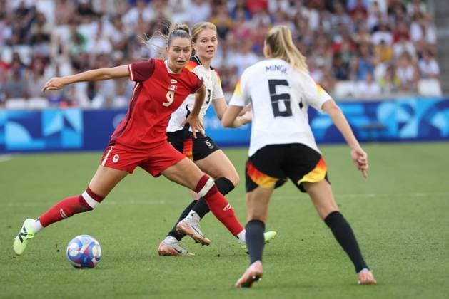 JEUX OLYMPIQUES PARIS 2024 PHOTOPQR LA PROVENCE Gilles Bader ; Marseille ; 03 08 2024 ; JO football feminin match entre le Canada et l Allemagne en quart de finale - The Paris 2024 Summer Olympic Games, Olympische Spiele, Olympia, OS (Jul 26-Aug 11, 2024).