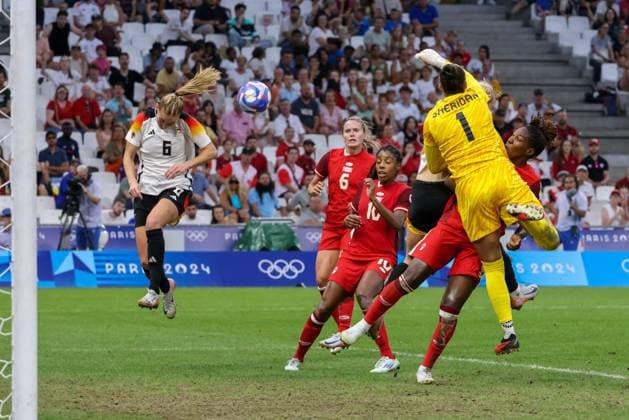 JEUX OLYMPIQUES PARIS 2024 PHOTOPQR LA PROVENCE Gilles Bader ; Marseille ; 03 08 2024 ; JO football feminin match entre le Canada et l Allemagne en quart de finale - The Paris 2024 Summer Olympic Games, Olympische Spiele, Olympia, OS (Jul 26-Aug 11, 2024).