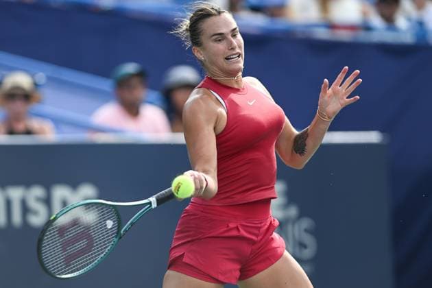 Sport Bilder des Tages August 3, 2024, Washington, D.C, U.S: ARYNA SABALENKA hits a forehand during her semifinal match against Marie Bouzkova at the Rock Creek Tennis Center. Washington U.S - ZUMAg196 20240803_zap_g196_009 Copyright: xKylexGustafsonx