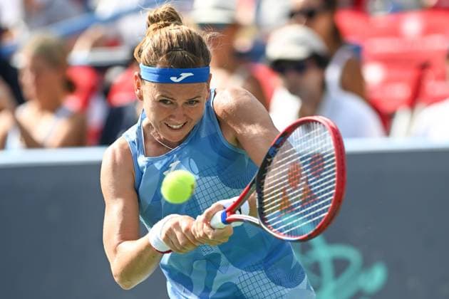 Sport Bilder des Tages August 3, 2024, Washington, D.C, U.S: MARIE BOUZKOVA hits a backhand during her semifinal match against Aryna Sabalenka at the Rock Creek Tennis Center. Washington U.S - ZUMAg196 20240803_zap_g196_011 Copyright: xKylexGustafsonx