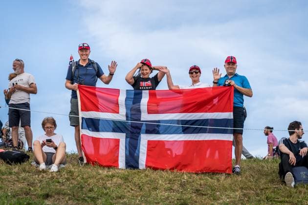 240804 Supporters of Norway during the final round of the men s individual stroke play golf during day 9 of the Paris 2024 Olympic Games, Olympische Spiele, Olympia, OS on August 4, 2024 in Paris. Photo: Petter Arvidson BILDBYRAN kod PA PA0861 golf olympic games olympics os ol olympiska spel olympiske leker paris 2024 paris-os paris-ol bbeng sweden sverige supportrar supporters Copyright: PETTERxARVIDSON BB240804PA016