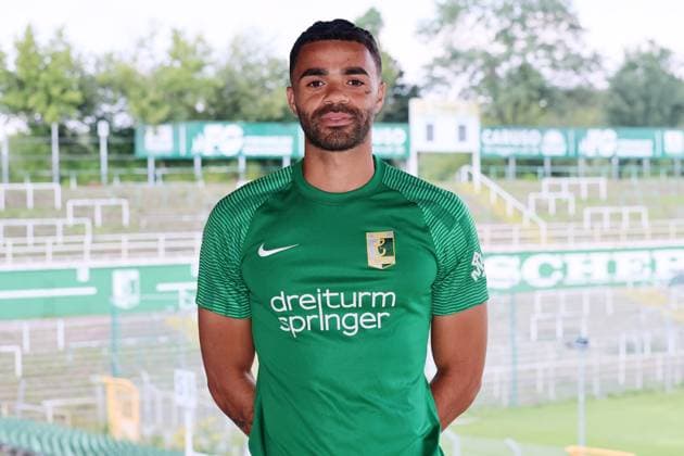 Chemie Leipzig Teampräsentation Regionalliga NO Stanley Ratifo ; BSG Chemie Leipzig ; Regionalliga NordOst, Porträttermin 2024 2025 , 02.08.2024, Alfred-Kunze-Sportpark, Leipzig ,