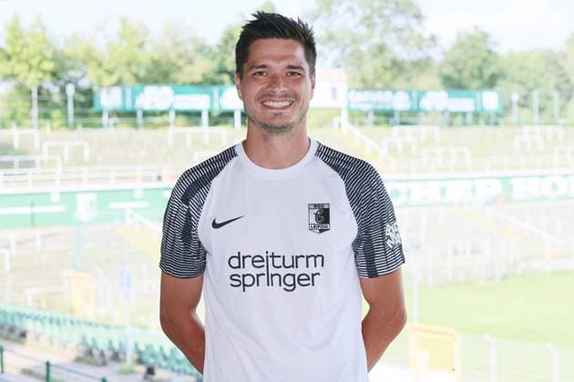 Chemie Leipzig Teampräsentation Regionalliga NO Torwart Benjamin Bellot ; BSG Chemie Leipzig ; Regionalliga NordOst, Porträttermin 2024 2025 , 02.08.2024, Alfred-Kunze-Sportpark, Leipzig ,