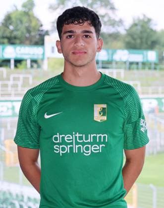 Chemie Leipzig Teampräsentation Regionalliga NO Yusuf Dogan ; BSG Chemie Leipzig ; Regionalliga NordOst, Porträttermin 2024 2025 , 02.08.2024, Alfred-Kunze-Sportpark, Leipzig ,