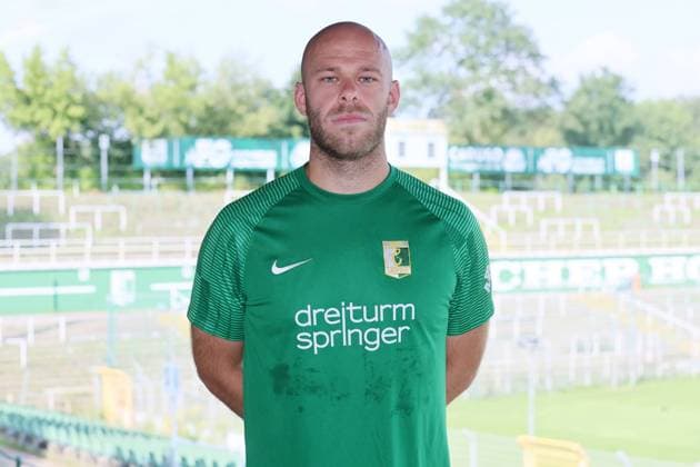 Chemie Leipzig Teampräsentation Regionalliga NO Marcel Kohn ; BSG Chemie Leipzig ; Regionalliga NordOst, Porträttermin 2024 2025 , 02.08.2024, Alfred-Kunze-Sportpark, Leipzig ,