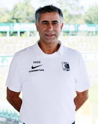 Chemie Leipzig Teampräsentation Regionalliga NO Physiotherapeut Alireza Hamzehian ; BSG Chemie Leipzig ; Regionalliga NordOst, Porträttermin 2024 2025 , 02.08.2024, Alfred-Kunze-Sportpark, Leipzig ,