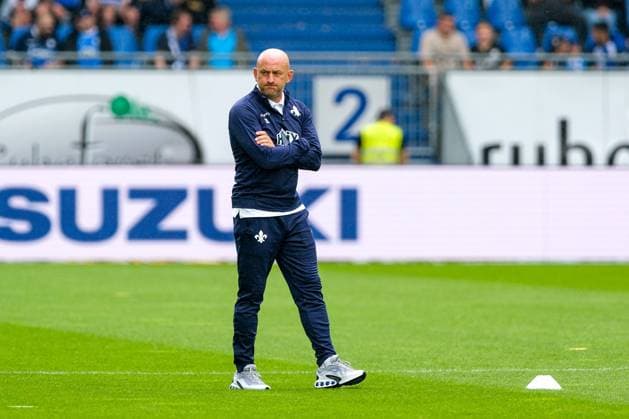 Torsten Lieberknecht (SV Darmstadt 98, Trainer) vor dem Spiel, GER, SV Darmstadt 98 vs. Fortuna Duesseldorf, Fussball, 2. Bundesliga, 1. Spieltag, Spielzeit 2024 2025, 04.08.2024. DFL REGULATIONS PROHIBIT ANY USE OF PHOTOGRAPHS as IMAGE SEQUENCES and or QUASI-VIDEO GER, SV Darmstadt 98 vs. Fortuna Duesseldorf, Fussball, 2. Bundesliga, 1. Spieltag, Spielzeit 2024 2025, 04.08.2024. Darmstadt