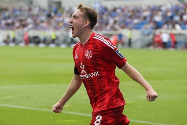 04.08.2024, xtvx, Fussball 2.Bundesliga, SV Darmstadt 98 - Fortuna Düsseldorf emspor, v.l. Goal scored, Tor zum 0:2 Tim Rossmann (Fortuna Duesseldorf) Torjubel, Goal celebration, celebrate the goal, celebrates scoring Isak Johannesson (Fortuna Duesseldorf) (DFL DFB REGULATIONS PROHIBIT ANY USE OF PHOTOGRAPHS as IMAGE SEQUENCES and or QUASI-VIDEO) Darmstadt